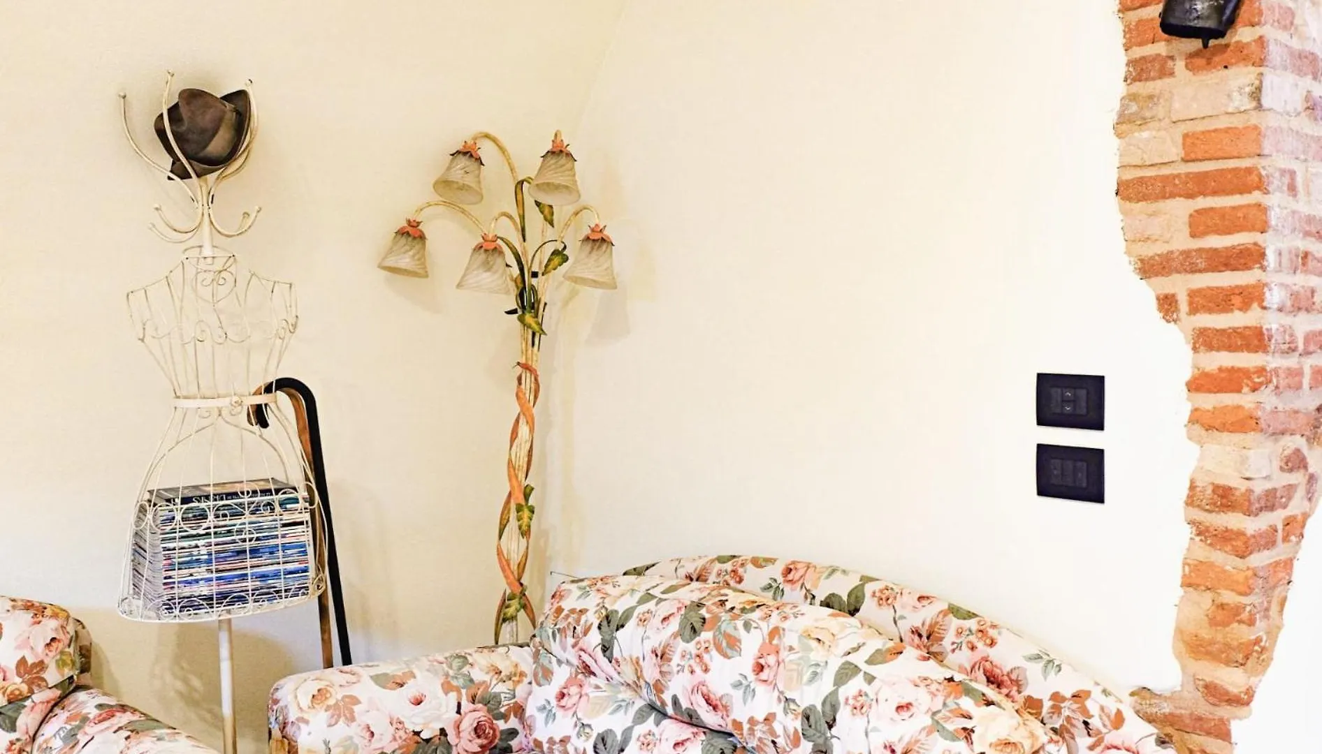 Bnb La Corte 阿菲 招待所